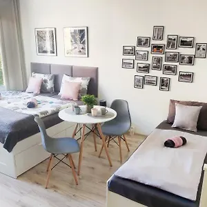  Apartment King Size Sunny 19 Minutes To Center